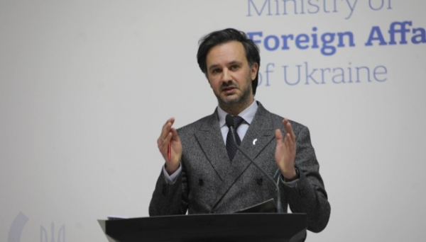 Недоречно переносити історичний діалог між Україною та Польщею на майданчик Європарламенту - МЗС