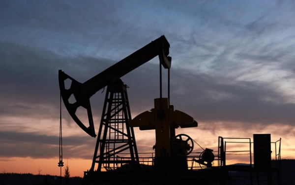 Переробка нафти в Китаї впала до мінімуму за шість років Переробка нафти в Китаї впала до мінімуму за шість років