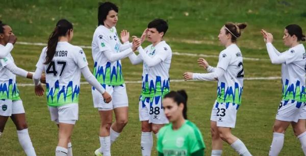 Сістерс розгромно поступилися Спортінгу в другому раунді кваліфікації жіночої Ліги чемпіонів Сістерс розгромно поступилися Спортінгу в другому раунді кваліфікації жіночої Ліги чемпіонів