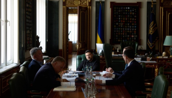 Україна готується до відкриття чотирьох нових кластерів у перемовинах з ЄС - Зеленський Україна готується до відкриття чотирьох нових кластерів у перемовинах з ЄС - Зеленський