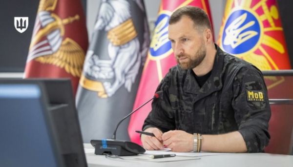 Хмара обговорив зі шведським та норвезьким колегами фінансування дронових програм та протидію балістиці Хмара обговорив зі шведським та норвезьким колегами фінансування дронових програм та протидію балістиці
